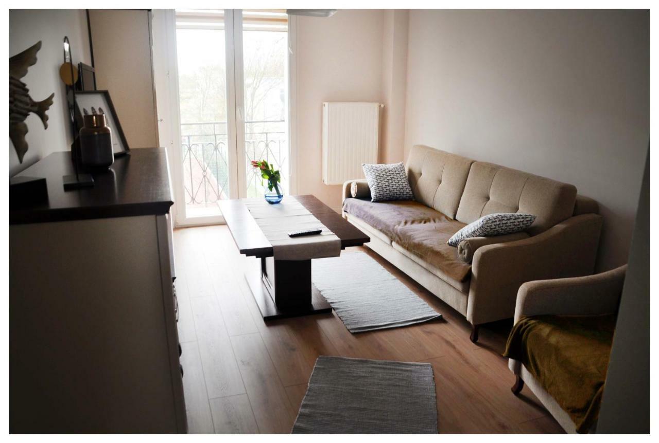Color 24 Premium Apartment Stalowa Wola Exterior foto